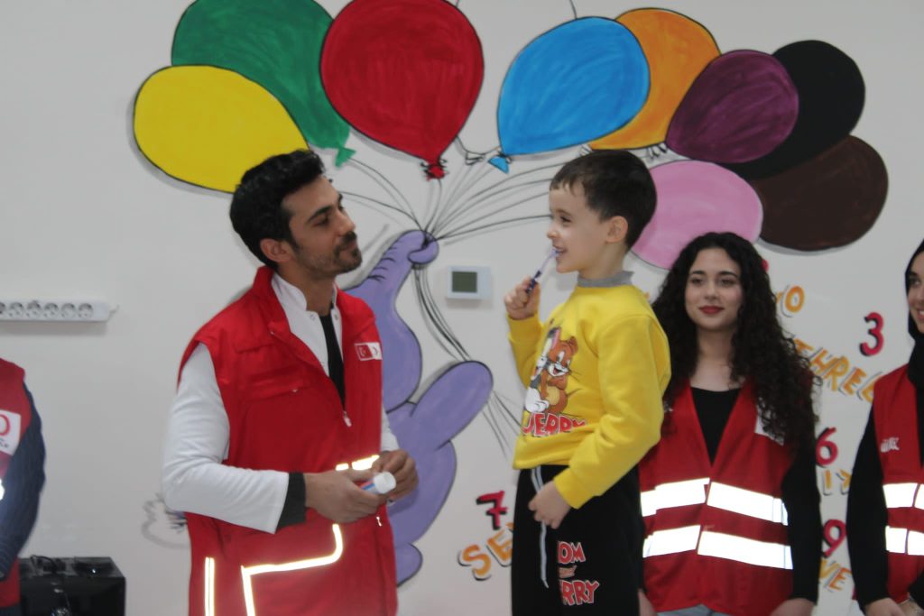 Malatya diş kliniğinde çocuklara özel diş tedavisi ortamı