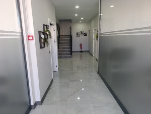 Modern diş kliniği ortamı - Dentafark Malatya diş kliniği iç görünüm